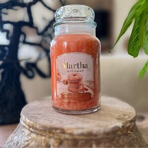 NEW Martha Stewart Warm Cider Donuts Fall  Halloween 2 Wick 26 OZ Candle
